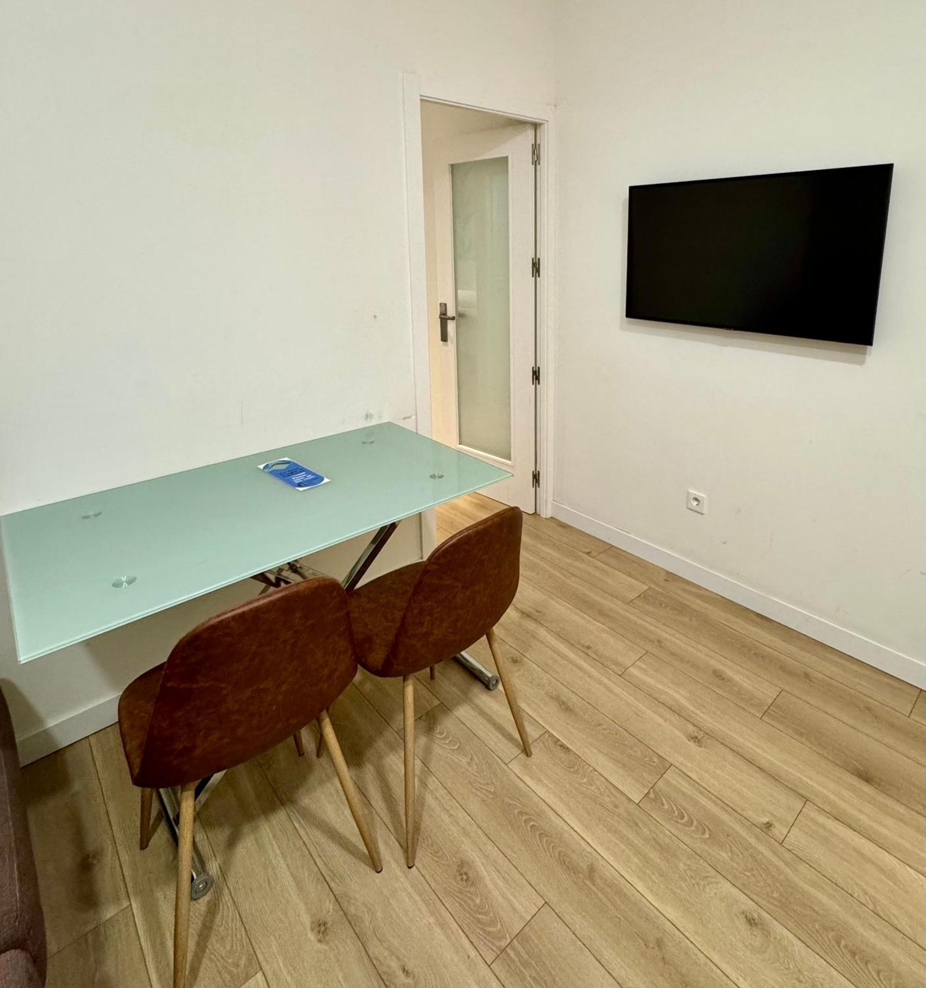 Apolo Appartement *